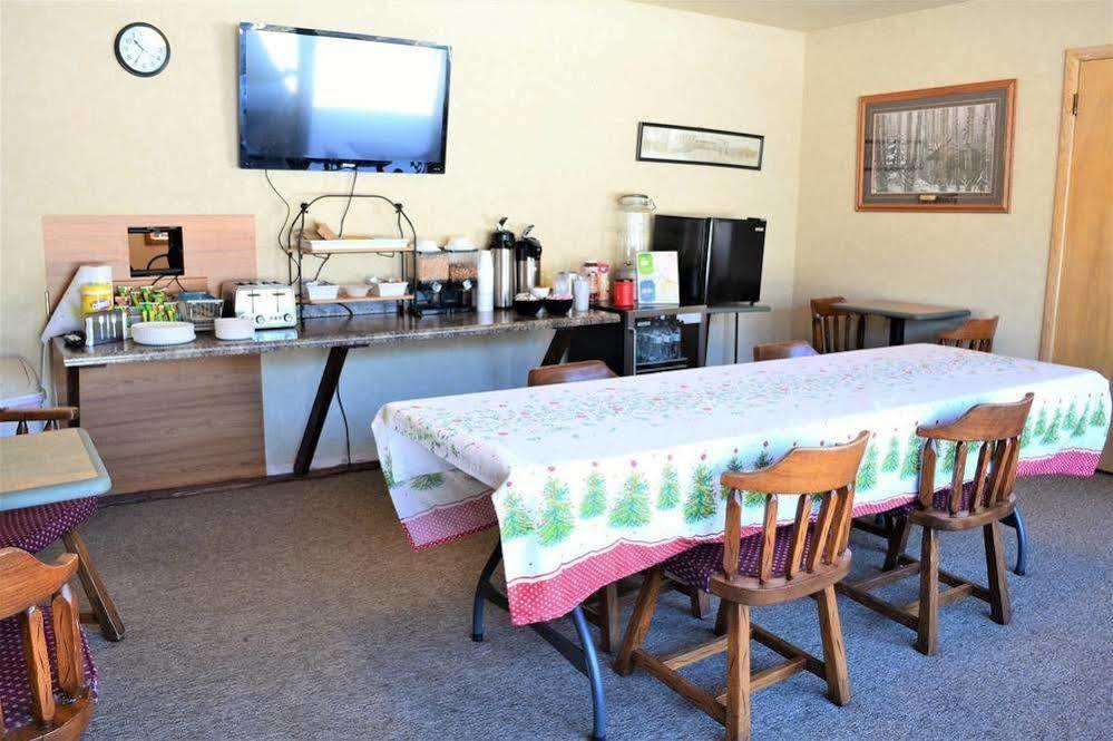 Royal Motel Айронвуд Экстерьер фото